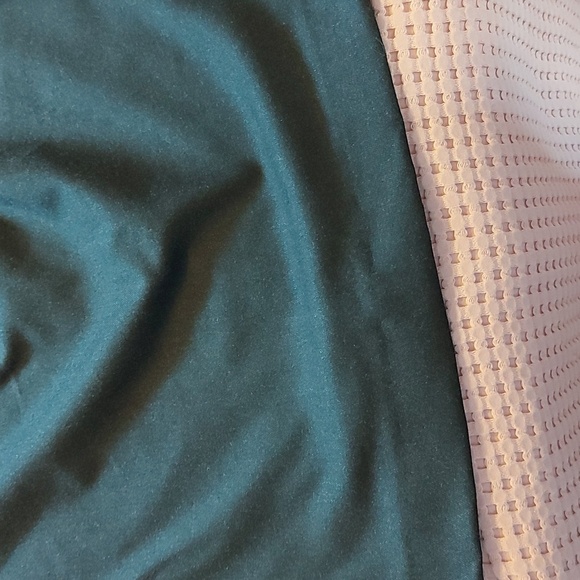 Woman's skirt - Picture 3 of 13